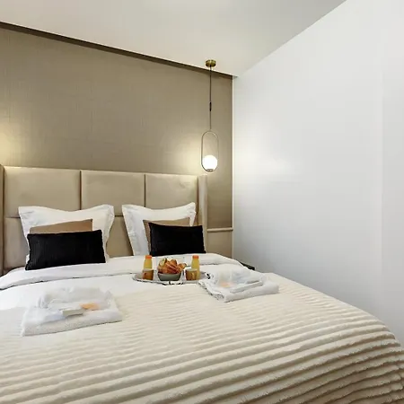 Bluestay 207 - Superbe A